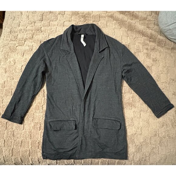 RARE Lululemon Black Clutch Cardigan Coat Size 8 Merino Wool & Power Luxtreme - Picture 1 of 9